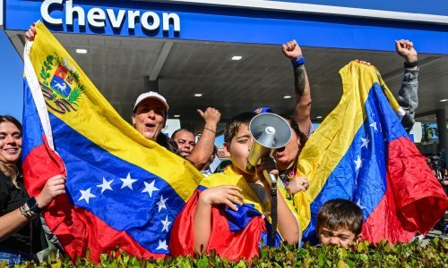 Venezuela smanjila proizvodnju nafte, bareli stoje u skladištima