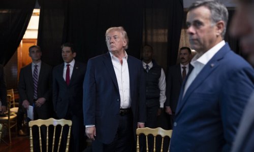 NY Times i Wall Street Journal: Trump će narediti veliki zračni udar na Iran? Čeka se odluka