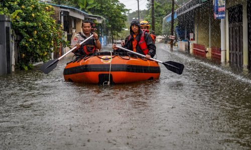 U bujičnim poplavama na indonezijskom Sjevernom Sulawesiju najmanje 14 poginulih