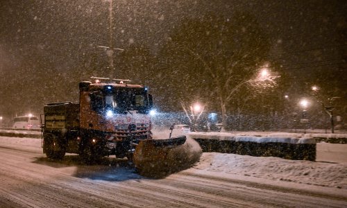 Zima okovala zemlju, uvjeti su vrlo opasni: Stižu debeli minusi, a zatim i još snijega