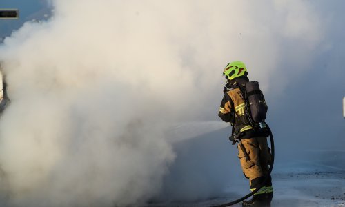Vatrogasci gasili kuću u plamenu, pronašli mrtvo tijelo