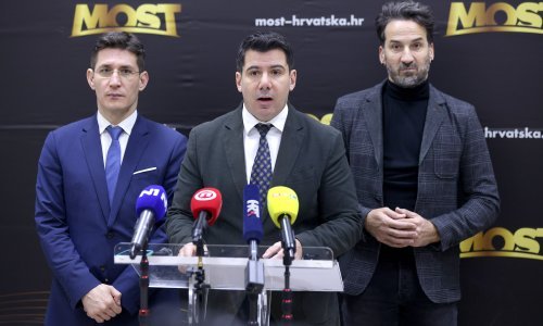 Mostovci traže izmjenu Ustava: 'Moramo zaštiti pravo na privatnost'