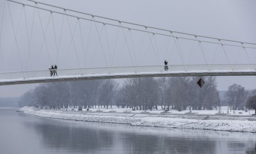 Zimske službe očistile snijeg u Osijeku, pripremaju se za sutra