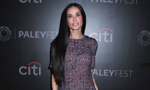 Žari i pali u minici u 63-oj: Demi Moore izazvala nevjericu svojim izgledom