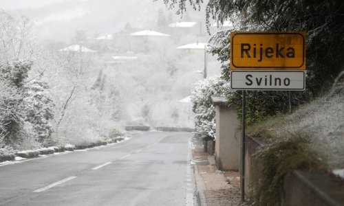 Ukinuti su zimski uvjeti u Rijeci, no zimska oprema i dalje je obavezna