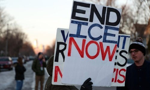 Agent ICE-a ubio ženu u Minneapolisu: Ubojstvo diglo na noge veći dio SAD-a