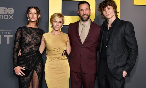 Zvijezda serije 'The Pitt' pozirala sa suprugom i djecom