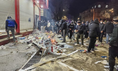 Masovni prosvjedi u Iranu: Raste broj žrtava, vlada gasi internet, narod zahvaljuje Trumpu