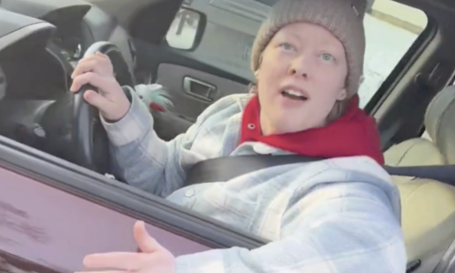 'U redu je, stari, ne ljutim se na tebe': Bijela kuća objavila nov video ubojstva Renee Good