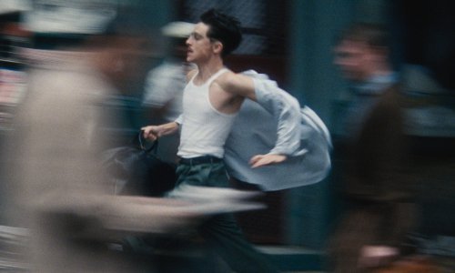 'Marty Veličanstveni': Dva sata neprekidnog živčanog sloma za koji se Timothée Chalamet nada Oscaru