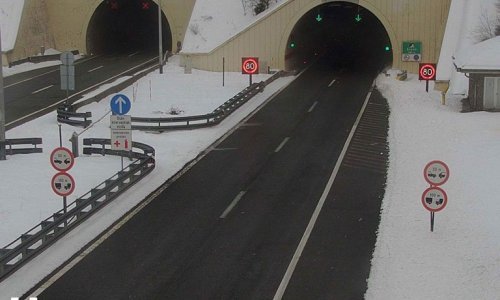 Jak vjetar stvara probleme na A1: Jedna dionica otvorena je samo za osobna vozila