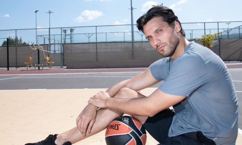 'Gospodin Savršeni': Studirao je IT, a onda je brat roditeljima rekao rečenicu koja je sve promijenila