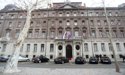 Formiran savjet mladih iz dijaspore: Savjetovat će Vladu o iseljeništvu