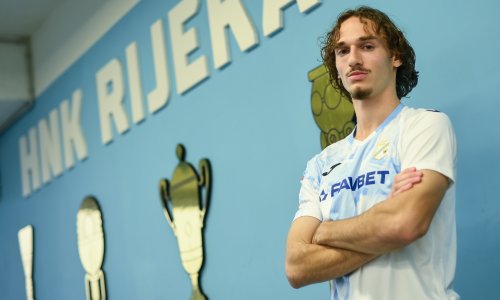 Rijeka predstavila pojačanje iz Lyona, a kojeg je zvao i Dinamo: Na terenu sam 'pas'