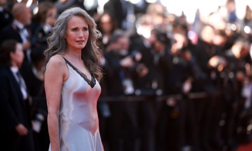 Ne tražite dalje! Ove chic frizure najbolje su za sjedokose dame