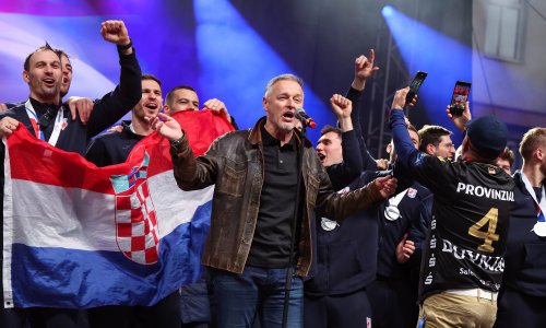 Evo što predsjednik Hrvatskog rukometnog saveza kaže o zabrani Thompsonove pjesme