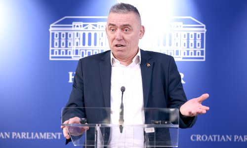 Mlinarić opleo po gradonačelniku Vukovara: 'On je mali od Dragane Jeckov'