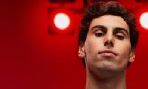 Audi dolazi u Formulu 1: Predstavljena prva kolekcija Audija i Adidasa