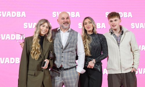 Rene Bitorajac pokazao obitelj na premijeri: Supruga, sin i kći uz njega kao najveća podrška