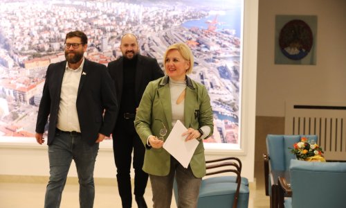 Iva Rinčić popustila pod pritiskom: Knjižare u Rijeci i dalje će imati umanjen zakup