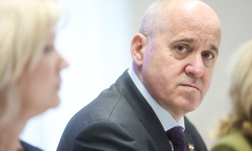 Bačić: Zašto bi doček rukometaša SDP-u bio prepreka za razgovor o ustavnim sucima