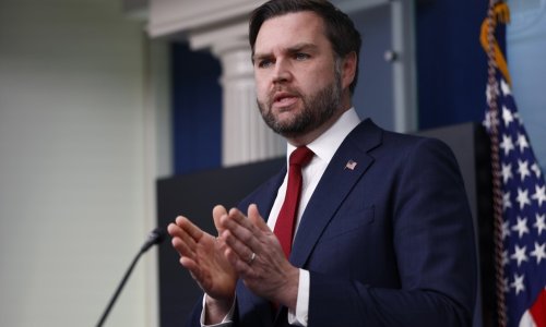 JD Vance: Nastavit ćemo s pokušajima da osiguramo tu 'kopnenu masu' za obaranje rakete