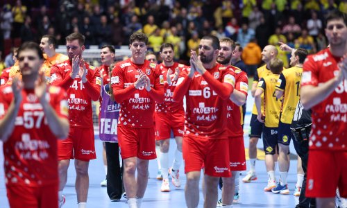 Uživo: Hrvatska grčevito drži prednost, Srna briljira