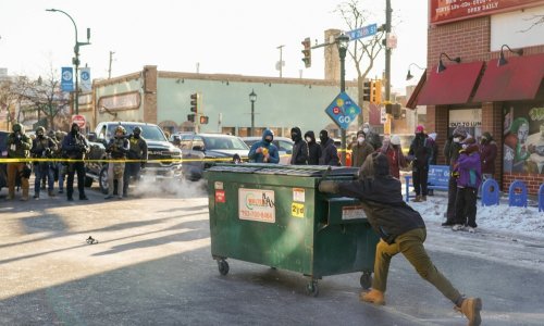 Žestoki prosvjedi i osude: Cure detalji pucnjave u kojoj su imigracijski agenti ubili muškarca