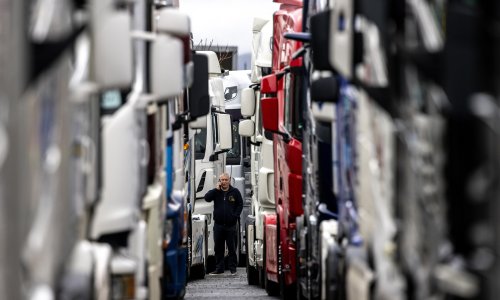 [FOTO] Stotine kamiona na graničnim prijelazima između BiH i Hrvatske: Blokirali teretni promet