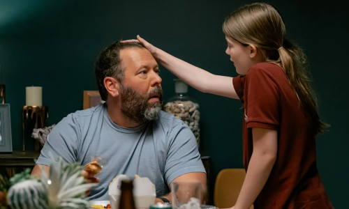 Na Netflix je stiglo nešto malo drugačije: Ova komedija osvojila je publiku