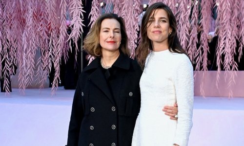 Unuka Grace Kelly na reviju je stigla s - bivšom svekrvom: U ovim izdanjima bile su zvijezde večeri