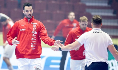 Srna je otpao, ali nije i jedini ozlijeđeni. Evo koga Sigurdsson zove za završnicu Eura...