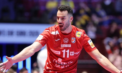 Otkriveno koliko je teško ozlijeđen Zvonimir Srna; Sigurdsson pozvao novog igrača