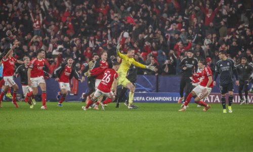 Čudo u Ligi prvaka: Real ispao iz Top 8 golom u 94. minuti, Mourinho prošao golom golmana