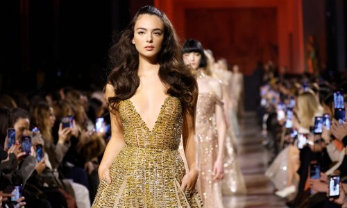 Više nije samo kći Monice Bellucci: Deva Cassel prošetala pistom i sve ostavila bez riječi