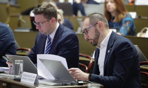 Zagreb povećava novčanu pomoć za bebe, evo koliko će sada iznositi