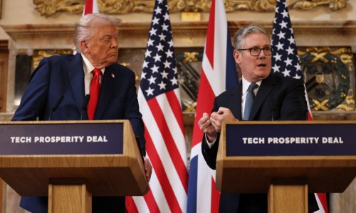 Trump prekorio Starmera zbog zbližavanja s jednom zemljom: To što rade je vrlo opasno