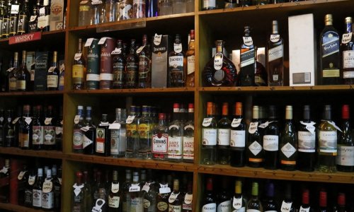 WHO: Zaslađena pića i alkohol dovode do bolesti, trebala bi biti skuplja