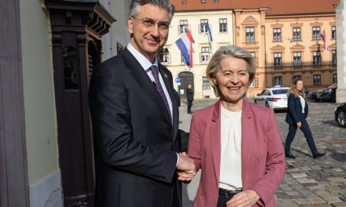 Plenković Pučanima objašnjavao sve o LNG terminalu na Krku: 'Umjesto ruskih energenata...'