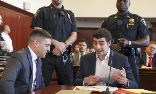 Njujorški sud odbacio optužbe za ubojstvo izvršnog direktora osiguravajuće tvrtke