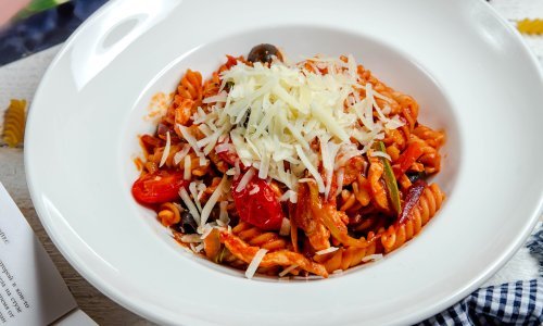 Kad vam se ne da dugo kuhati: Ovaj recept spašava stvar, a trebate samo jednu tavu i lonac