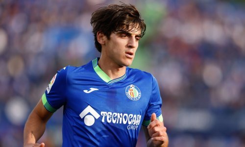 Pogledajte kako je Elche na poluvremenu utakmice s Barcelonom predstavio Villara