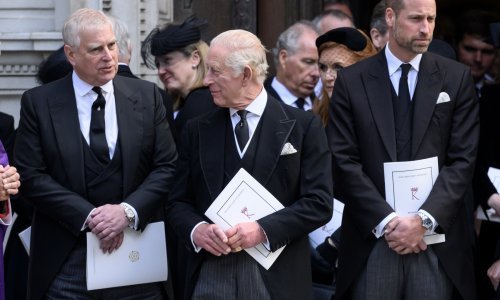 Izbjegao sramotu stoljeća: Kralj Charles je ovim potezom spasio obitelj od potpunog potopa