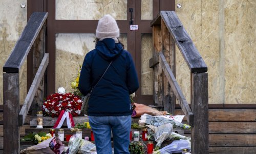 Porastao broj poginulih u švicarskom baru, preminuo 18-godišnjak