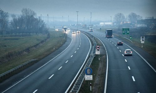 Prometna nesreća na Jadranskoj magistrali, problem stvara i poledica