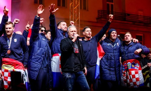 Što je bilo: Thompson na Trgu ogolio tri neugodne činjenice