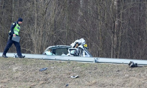 Prometna nesreća kod Orehovice: Vozač poginuo u sudaru s teretnim vozilom