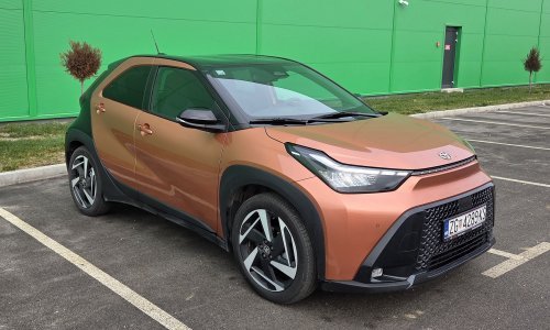 Vozili smo Toyotu Aygo X Hybrid: Potpuno hibridni crossover A-segmenta je pravi gradski šminker