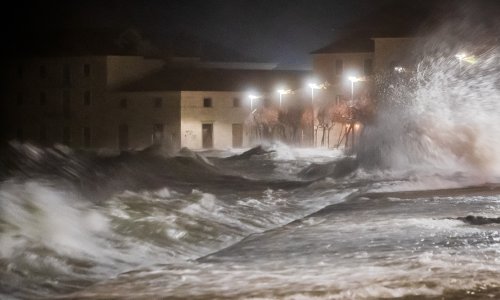 FOTO, VIDEO Dalmaciju pogodila ciklona kakvu ne pamte desetljećima, pogledajte prizore