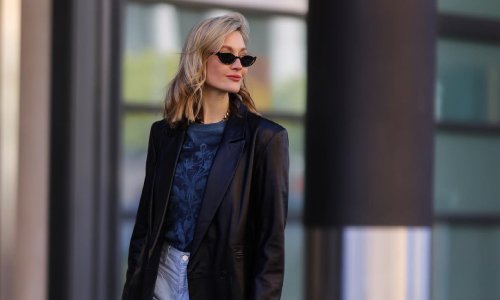 Pripremite se: Vraćaju se traperice za koje smo se zakleli da će ostati u ormaru